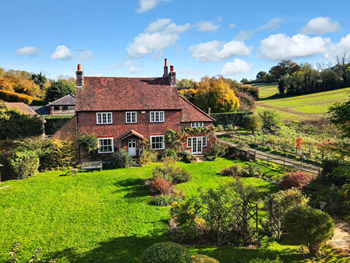 6 Bedroom Detached House For Sale In London Road North, Merstham, RH1