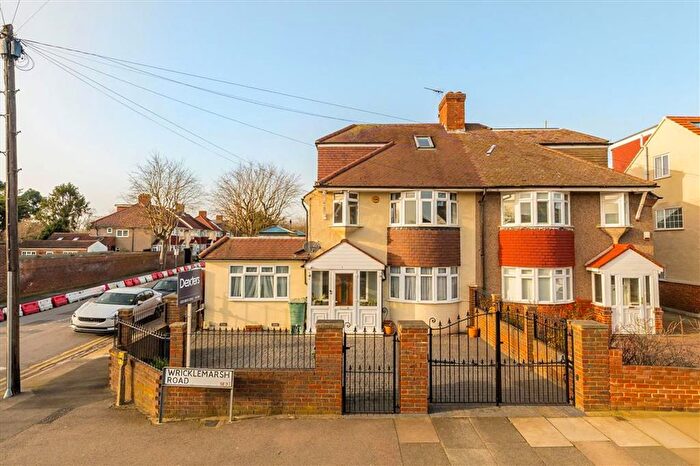 4 Bedroom Property For Sale In Wricklemarsh Road, Blackheath, SE3