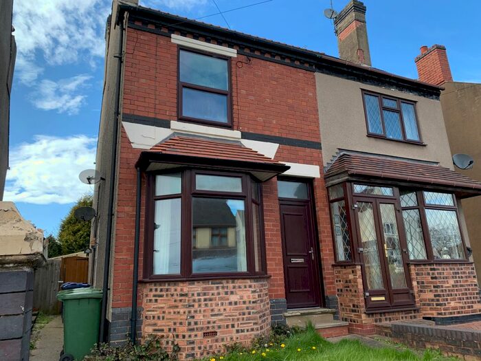 1 Bedroom Flat To Rent In Dartmouth Road, Cannock, WS11