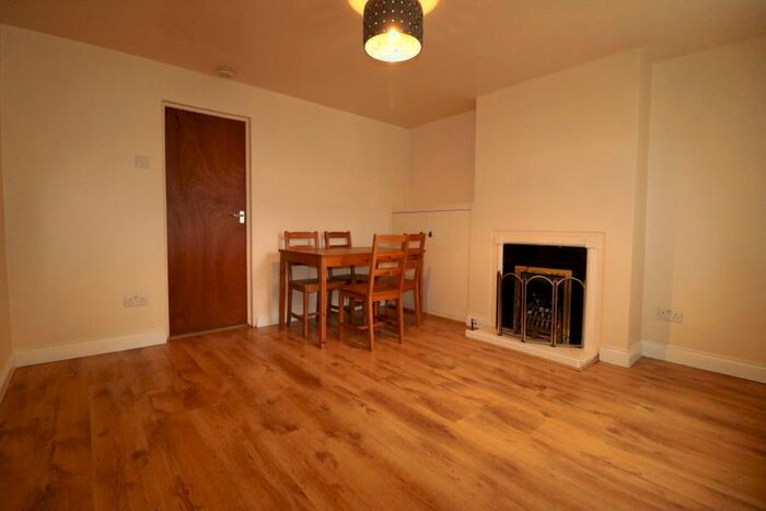 1 Bedroom Cottage To Rent In Tottenhall Road, Palmers Green, N13