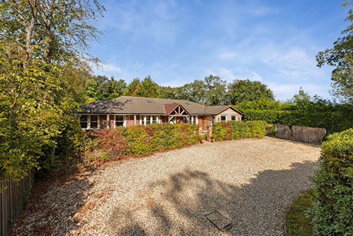5 Bedroom Detached Bungalow For Sale In Harts Lane, Burghclere, Newbury, RG20