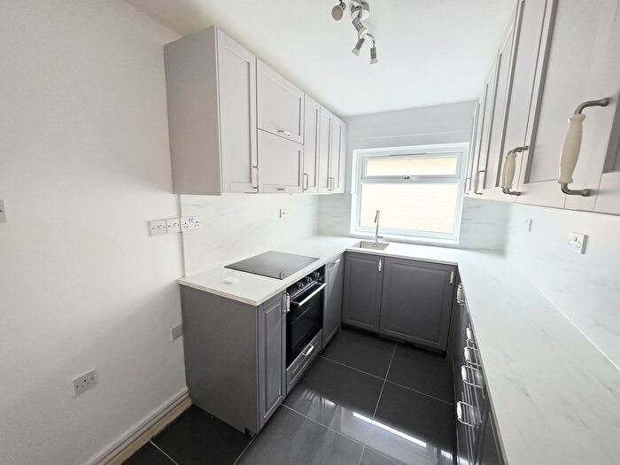 1 Bedroom Flat To Rent In South Street, Banbury, OX16