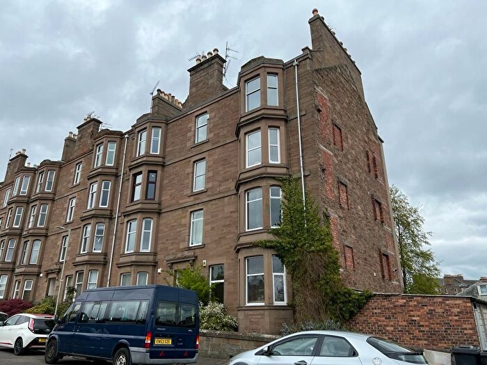 2 Bedroom Flat To Rent In Seymour Street, Dundee, DD2