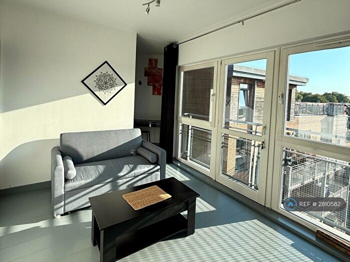 1 Bedroom Flat To Rent In Limehouse Lodge, London, E5