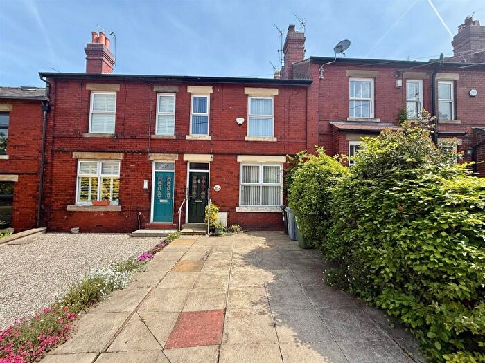 2 Bedroom Terraced House For Sale In Redhouse Lane, Disley, Stockport, SK12