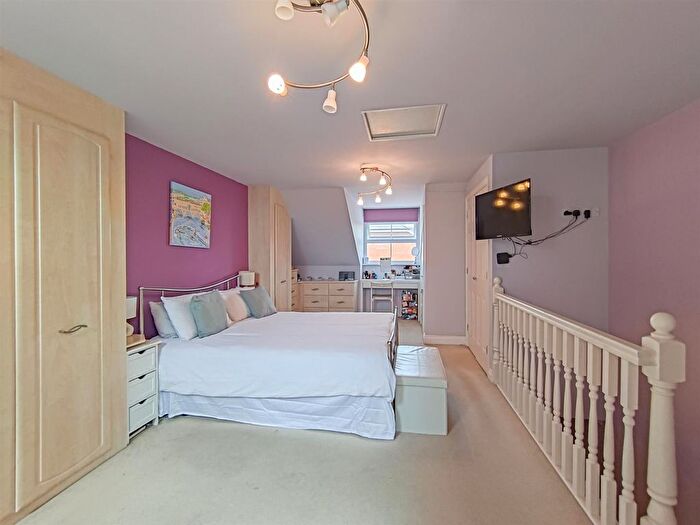 4 Bedroom Detached House For Sale In St. Mary's Close, Seaford, BN25