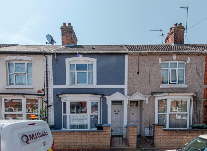 2 Bedroom Terraced House For Sale In Spencer Road, Rushden, NN10