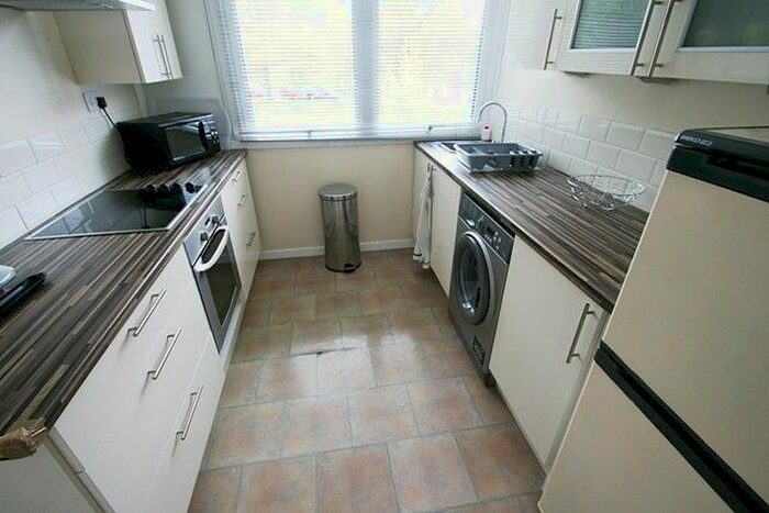 2 Bedroom Flat To Rent In Melbourne Court, Howard Street, Newcastle Upon Tyne, NE1