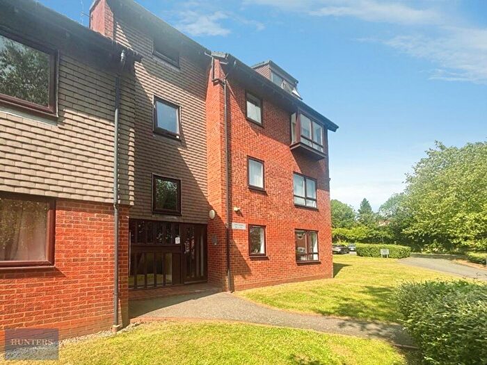 1 Bedroom Flat For Sale In Griffin Gardens, Harborne, Birmingham, B17