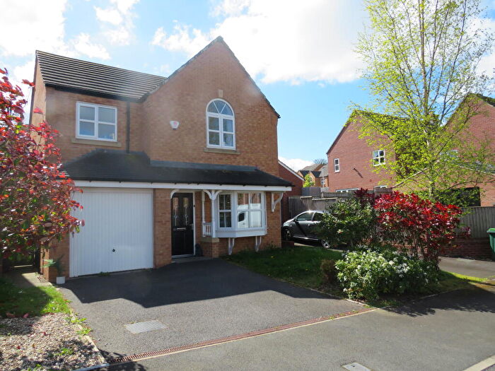 4 Bedroom House To Rent In Bhullar Way, Oldbury, B69