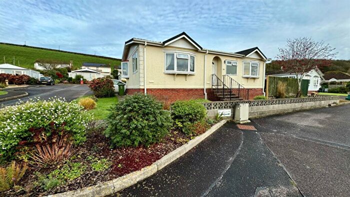 2 Bedroom Park Home For Sale In Dune View Park Homes, EX33