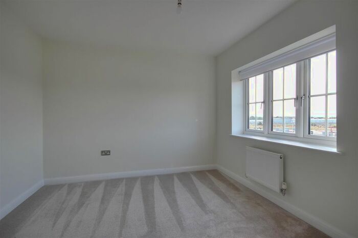 4 Bedroom Detached House For Sale In Turpin's Chase, Welton, Brough, HU15