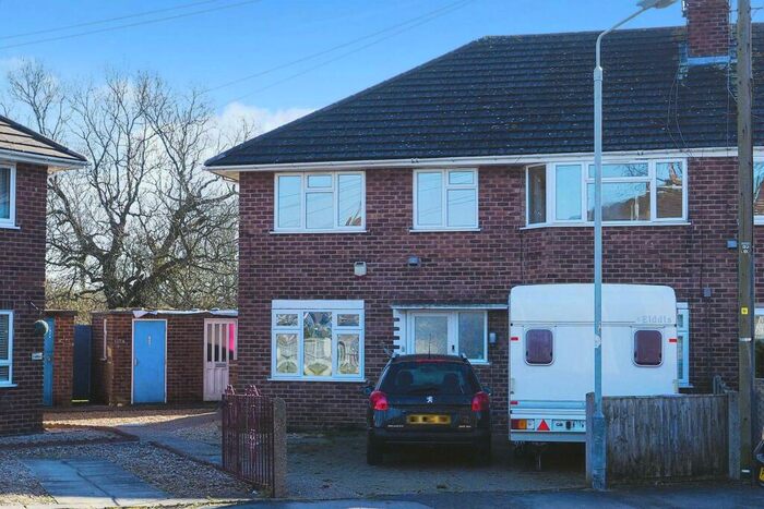 2 Bedroom Maisonette To Rent In Salterford Road, Hucknall, NG15