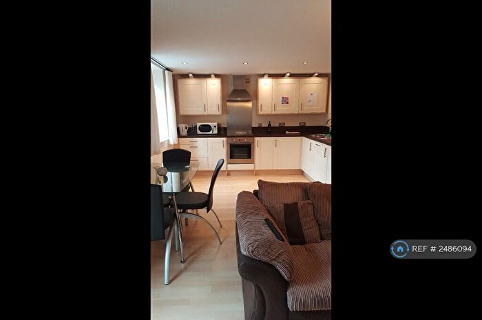 2 Bedroom Flat To Rent In Jenner House, Nottingham, NG3