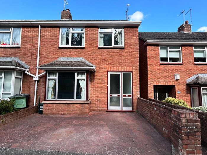3 Bedroom End Of Terrace House To Rent In Bovemoors Lane, Exeter, EX2