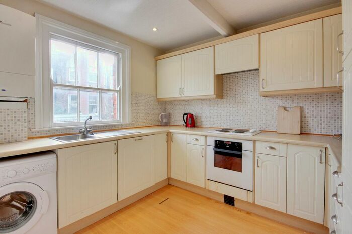 3 Bedroom Flat To Rent In Church Road, Tunbridge Wells, TN1