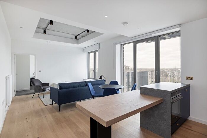 1 Bedroom Apartment To Rent In Serapis House, Goodluck Hope, E14