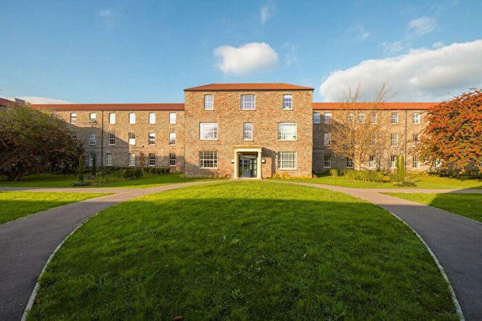 2 Bedroom Flat For Sale In Captains House, Fishponds, BS16