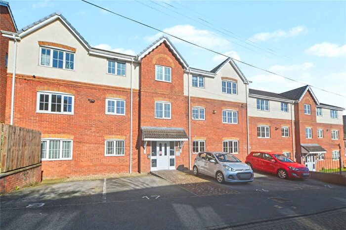 2 Bedroom Flat For Sale In Apartment, Tower Rise, Tower Crescent, Tadcaster, LS24