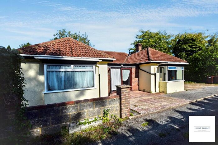 4 Bedroom Detached Bungalow For Sale In Downs Avenue, Eastbourne, BN20