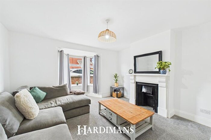 3 Bedroom End Of Terrace House For Sale In Edinburgh Road, Lowestoft, NR32