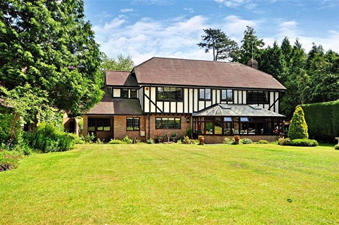5 Bedroom Detached House For Sale In Beacon Road, Crowborough, East Sussex, TN6