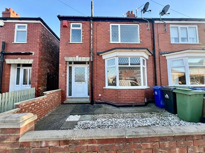 3 Bedroom Semi-Detached House To Rent In William Street, Cleethorpes, DN35