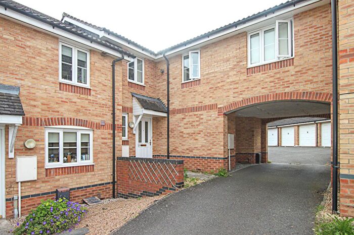 3 Bedroom Terraced House To Rent In Malt Close, Newmarket, CB8