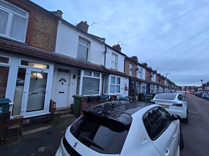 2 Bedroom Terraced House To Rent In Cecil Street, Watford, WD24