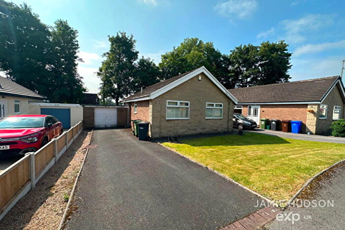3 Bedroom Semi-Detached Bungalow For Sale In Bankfold, Barrowford, Nelson, BB9
