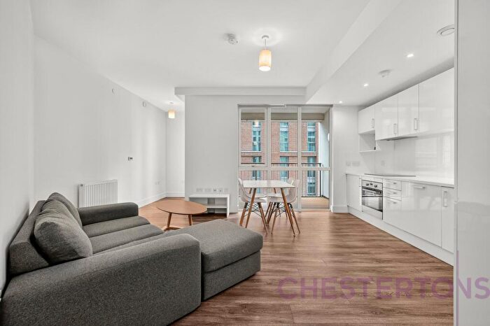 1 Bedroom Flat To Rent In Silvertown Way, Canary Wharf, E16