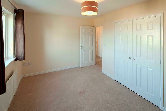 2 Bedroom Apartment To Rent In Hamworthy, Poole, BH15