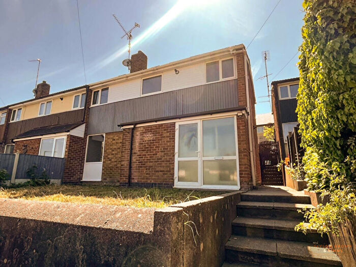 Semi Detached House To Rent In Starthe Bank, Heanor, Derbyshire, DE75