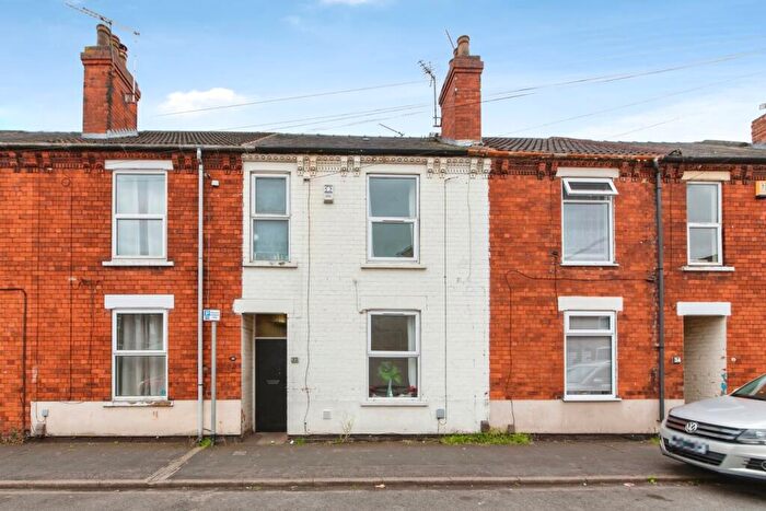 2 Bedroom Terraced House For Sale In Thesiger Street, Lincoln, Lincolnshire, LN5