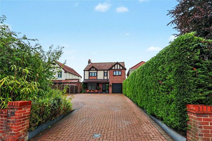 4 Bedroom Detached House For Sale In Wroxham Road, Sprowston, Norwich, Norfolk, NR7