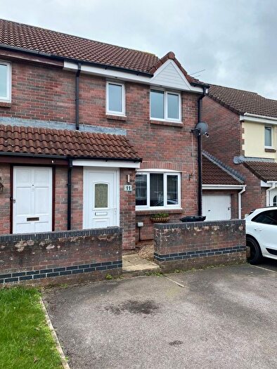 2 Bedroom Property To Rent In Downside Close, Bristol, BS30