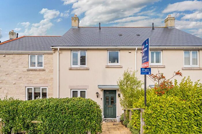 2 Bedroom Terraced House For Sale In Avalanche Road, Portland, DT5