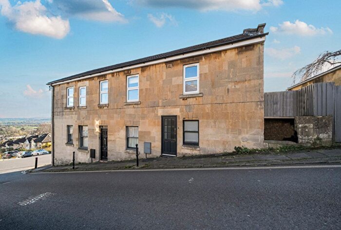 2 Bedroom Flat For Sale In Tyning Terrace, Bath, Somerset, BA1