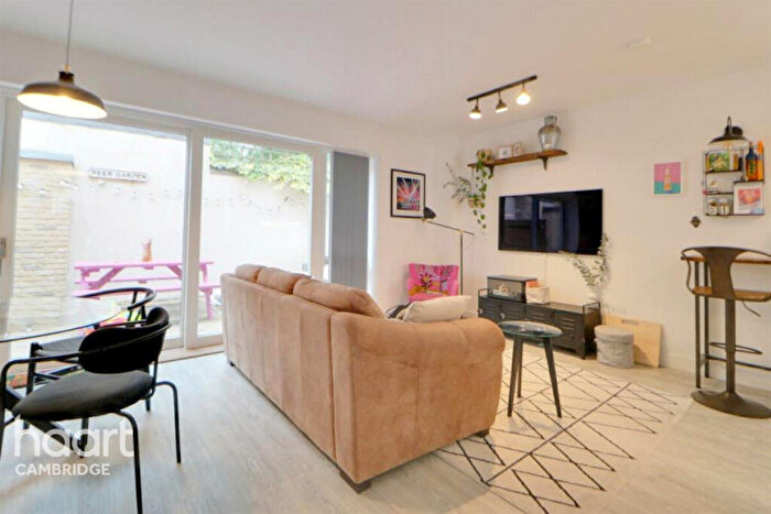 3 Bedroom Terraced House To Rent In Headly Street, Cambridge, CB1