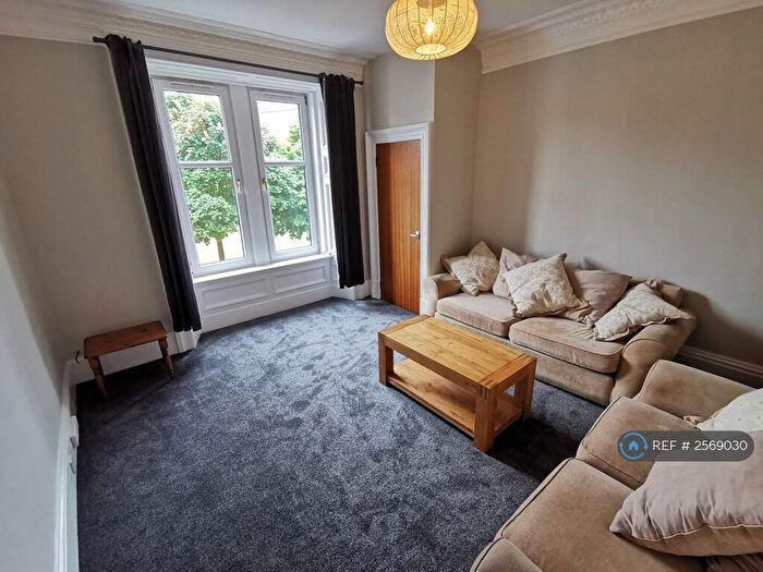 2 Bedroom Flat To Rent In Milnbank Road, Dundee, DD1