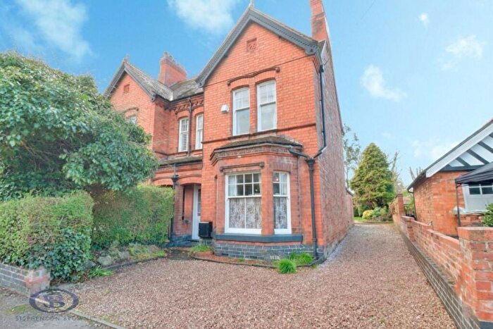 2 Bedroom House For Sale In Wistaston Road, Willaston, Nantwich, CW5