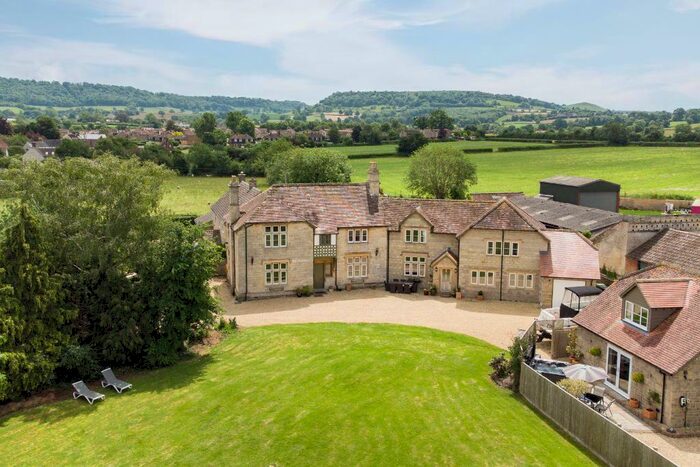 8 Bedroom Detached House For Sale In The Street, Coaley, Dursley, GL11