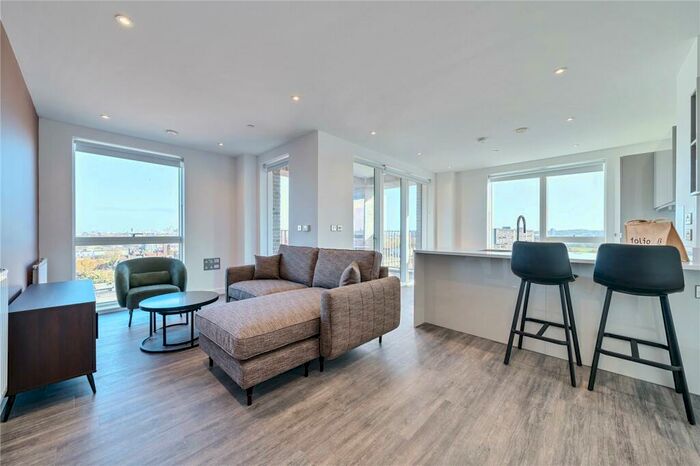 2 Bedroom Apartment To Rent In Thurlow Street, London, SE17