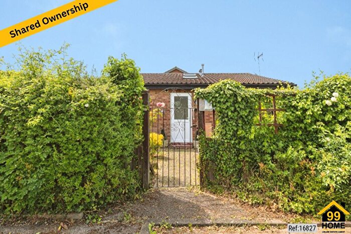 1 Bedroom Bungalow For Sale In Bessemer Court, Milton Keynes, MK14