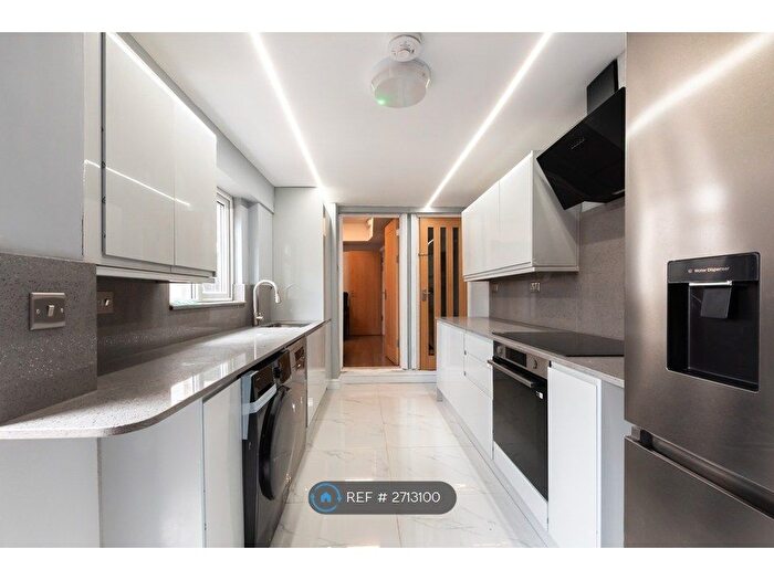 4 Bedroom Terraced House To Rent In Hatherley Road, Reading, RG1