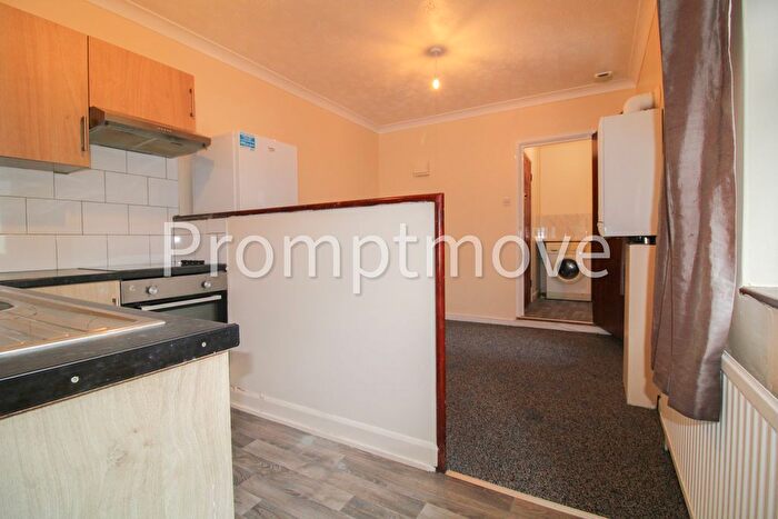 1 Bedroom Property To Rent In Russell Rise, Luton, LU1