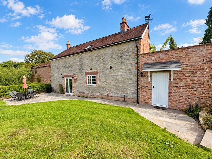3 Bedroom Cottage To Rent In Grooms Cottage, Westbury-On-Severn, GL14