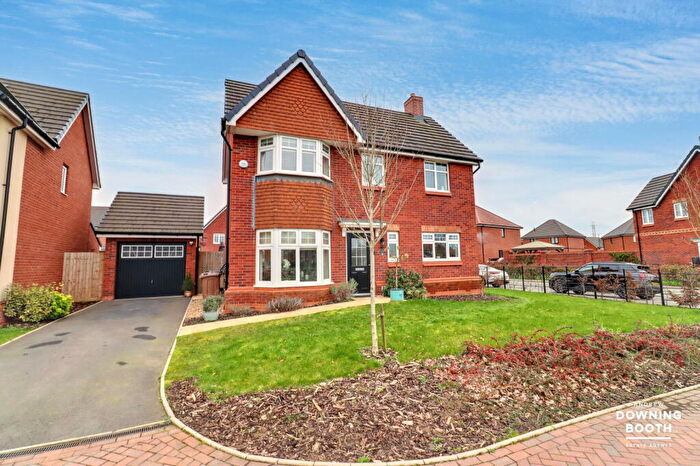 3 Bedroom Detached House For Sale In Whitwell Drive, Drakelow, Burton-On-Trent, - Beautifully Presented Home, DE15