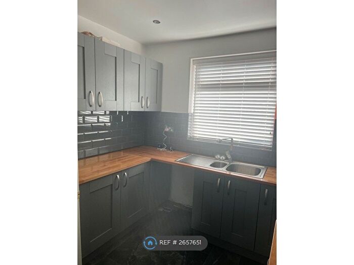 2 Bedroom Bungalow To Rent In Lang Road, Alvaston, Derby, DE24
