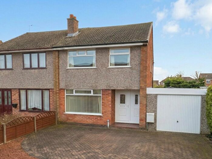 3 Bedroom Semi-Detached House For Sale In Elmet Drive, Barwick In Elmet, Leeds, LS15